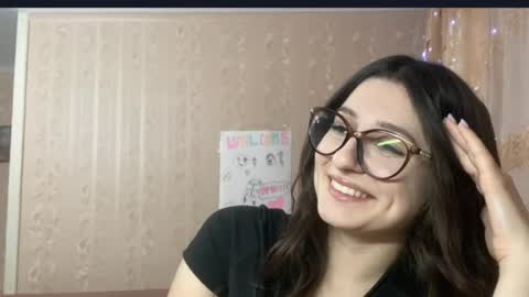 Snapshot of coreycorcoran chatting on 04/20/26, 01:36 Elisheva online show from 04/20/26, 01:36