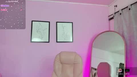 Snapshot of corina__ chatting on 03/06/26, 11:45 corina online show from 03/06/26, 11:45