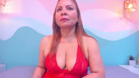 Snapshot of corina_taylor12 chatting on 06/20/26, 12:30 corina_taylor12 online show from 06/20/26, 12:30