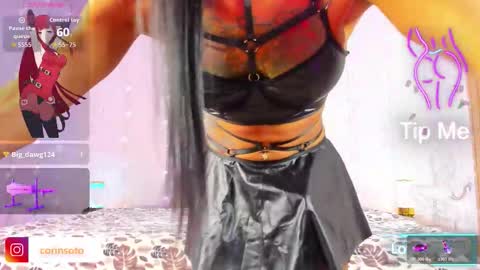 Corin Soto online show from 11/11/25, 01:22