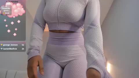 Cori online show from 03/10/25, 06:56