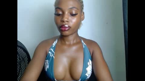 cornxcunt online show from 11/18/25, 09:52