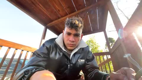 Snapshot of coronelking chatting on 12/30/24, 10:55 coronelking online show from 12/30/24, 10:55