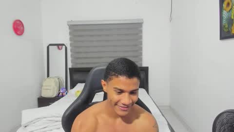 Snapshot of corzoethan chatting on 03/20/26, 11:20 Ethan online show from 03/20/26, 11:20