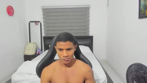 Snapshot of corzoethan chatting on 03/31/26, 12:23 Ethan online show from 03/31/26, 12:23