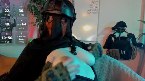 Snapshot of cos_operator chatting on 11/26/25, 08:21 cos_operator online show from 11/26/25, 08:21