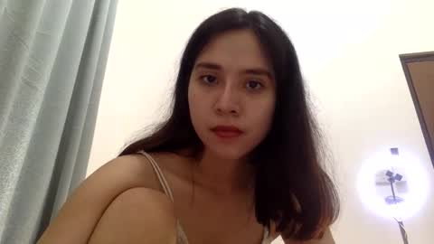 Liz Gwyneth Charlota online show from 05/22/26, 03:13