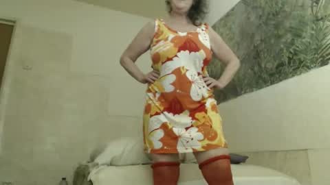 Snapshot of cougarcofee chatting on 04/14/26, 08:37 cougarcofee online show from 04/14/26, 08:37