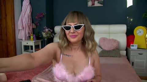 cougarmilf_ online show from 02/26/26, 03:11