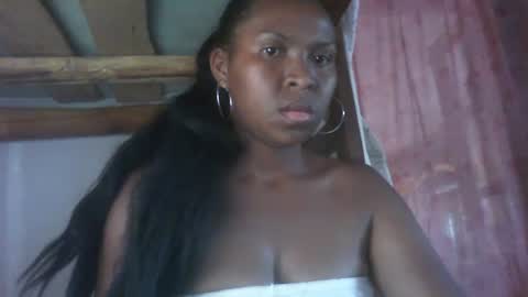 Snapshot of couleur_vanille chatting on 12/12/24, 07:52 couleur_vanille online show from 12/12/24, 07:52