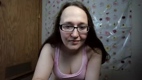 Snapshot of countrygirl0909 chatting on 07/14/26, 03:44 countrygirl0909 online show from 07/14/26, 03:44