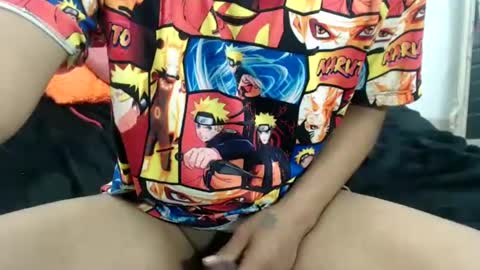 couple_milk_rs online show from 12/18/24, 09:18