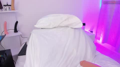 Maria  online show from 02/05/25, 05:52