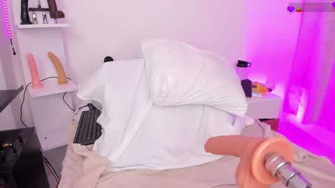 Maria  online show from 02/07/25, 08:44