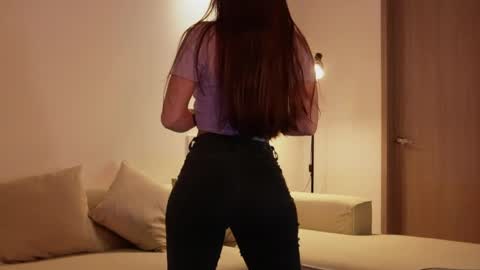 Snapshot of couple_of_your_dreams_ chatting on 04/11/26, 10:08 Kay online show from 04/11/26, 10:08