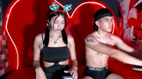 MIA LIZ AND SAM online show from 12/14/24, 01:16