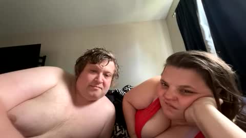 Snapshot of coupleforfun3629 chatting on 06/08/26, 05:02 Amanda and Shawn online show from 06/08/26, 05:02