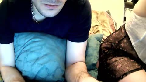 Snapshot of coupleforyou23 chatting on 12/13/24, 12:09 coupleforyou23 online show from 12/13/24, 12:09