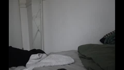 Snapshot of coupleforyou23 chatting on 01/29/25, 09:55 coupleforyou23 online show from 01/29/25, 09:55