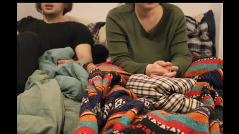 Snapshot of coupleforyou23 chatting on 02/04/25, 10:13 coupleforyou23 online show from 02/04/25, 10:13