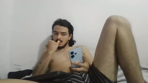 Snapshot of couplehot0917 chatting on 09/27/25, 02:49 Lucia And Daniel online show from 09/27/25, 02:49