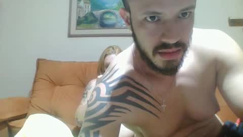 Snapshot of couplehot1515 chatting on 01/20/25, 12:15 couplehot1515 online show from 01/20/25, 12:15