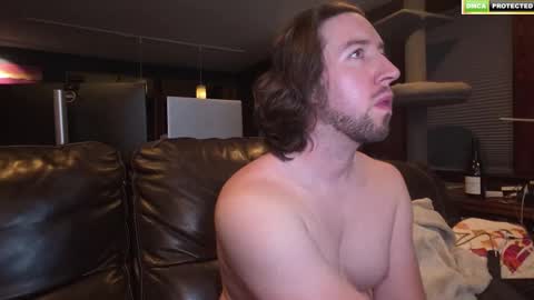 Snapshot of coupleofaces247 chatting on 10/07/25, 02:31 CoupleOfAces online show from 10/07/25, 02:31