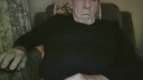 courieral1 online show from 11/26/25, 07:09