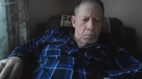 courieral1 online show from 12/18/25, 09:15