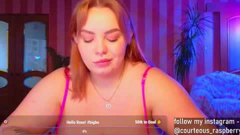 Snapshot of courteous_raspberrrry chatting on 12/09/24, 10:32 Rose Roys my  online show from 12/09/24, 10:32