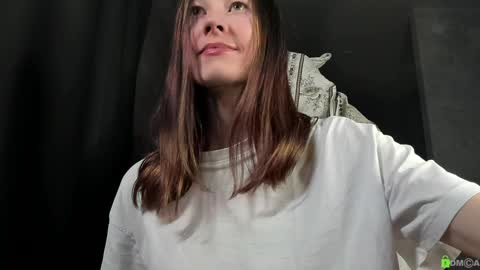 Im Courtney Nice to meet youFollow meInstagram courtneyluv778 online show from 12/17/25, 12:33