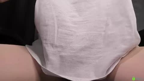 Snapshot of courtney_luv chatting on 04/12/26, 03:50 Im Courtney Nice to meet youFollow meInstagram courtneyluv778 online show from 04/12/26, 03:50