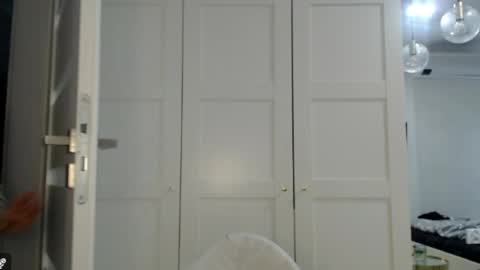 Snapshot of courtney_lux chatting on 03/31/26, 07:09 Courtney online show from 03/31/26, 07:09