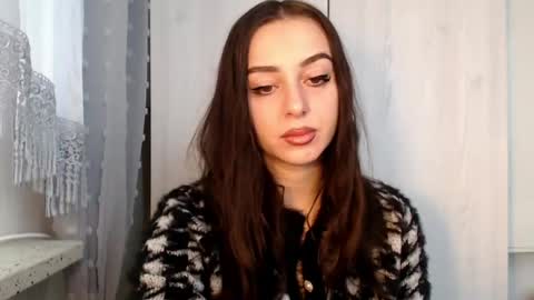 Snapshot of courtney_lux chatting on 04/16/26, 07:09 Courtney online show from 04/16/26, 07:09