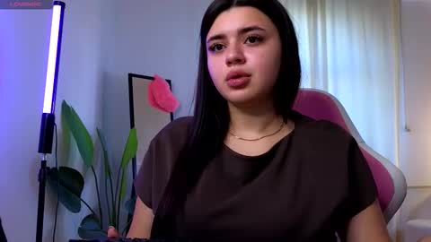 Courtney online show from 10/02/25, 01:40