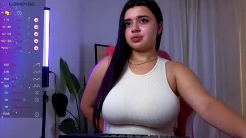 Courtney online show from 10/16/25, 03:02