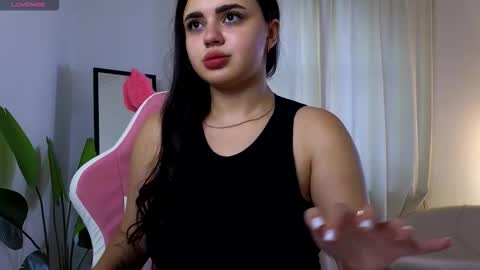 Courtney online show from 10/27/25, 01:15