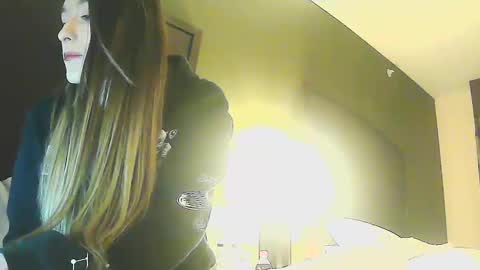 courtscutekitty online show from 02/09/25, 11:47