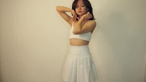 Yui online show from 02/15/25, 10:33