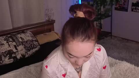 Yuna online show from 12/17/25, 08:26