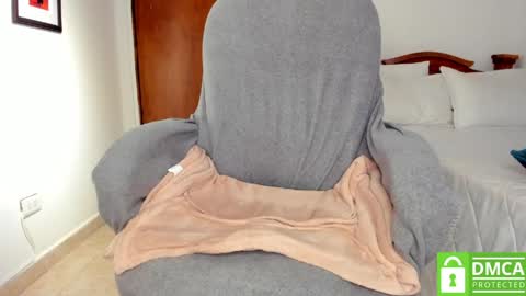 Snapshot of cowmarce chatting on 06/03/26, 12:46 Marce Online 1pm - 7pm gmt-5 online show from 06/03/26, 12:46