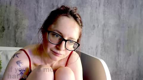 Snapshot of coy_girl_ chatting on 01/14/25, 10:17 My name is Emma - HELP COLLECT TOKENS FOR THE OPERATION FOR MY DAUGHTER online show from 01/14/25, 10:17