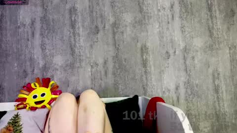 Snapshot of coy_girl_ chatting on 01/15/25, 09:45 My name is Emma - HELP COLLECT TOKENS FOR THE OPERATION FOR MY DAUGHTER online show from 01/15/25, 09:45