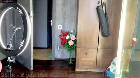 Snapshot of coy_girl_ chatting on 02/24/25, 08:49 My name is Emma - HELP COLLECT TOKENS FOR THE OPERATION FOR MY DAUGHTER online show from 02/24/25, 08:49