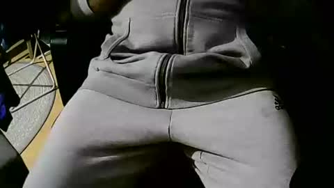 coyote017 online show from 10/05/25, 04:16