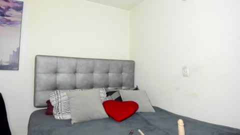 Snapshot of cozy_sunset chatting on 06/29/26, 02:28 cozy_sunset online show from 06/29/26, 02:28