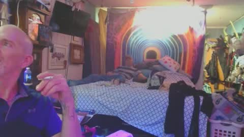 Snapshot of cpl4morethan1 chatting on 10/04/25, 06:55 cpl4morethan1 online show from 10/04/25, 06:55