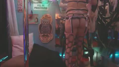 Snapshot of cpl4morethan1 chatting on 10/12/25, 10:47 cpl4morethan1 online show from 10/12/25, 10:47