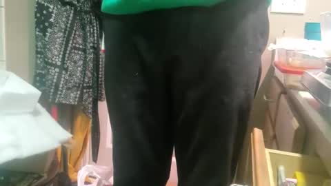 Snapshot of crackback_kyd chatting on 12/21/24, 10:39 crackback_kyd online show from 12/21/24, 10:39