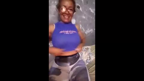 Snapshot of crackboy24 chatting on 04/28/26, 06:18 crackboy24 online show from 04/28/26, 06:18